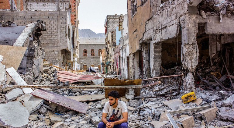 Yemen Conflict: Updates on the ongoing conflict and humanitarian crisis in Yemen