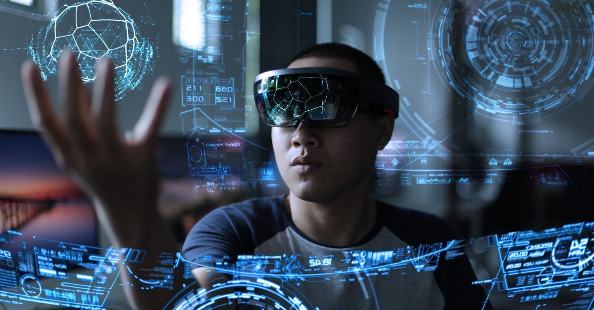 New Holographic Display Technology Brings Sci-Fi to Reality
